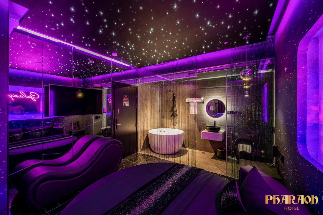 Pharaon Hotel 3 Хошимин Екстериор снимка