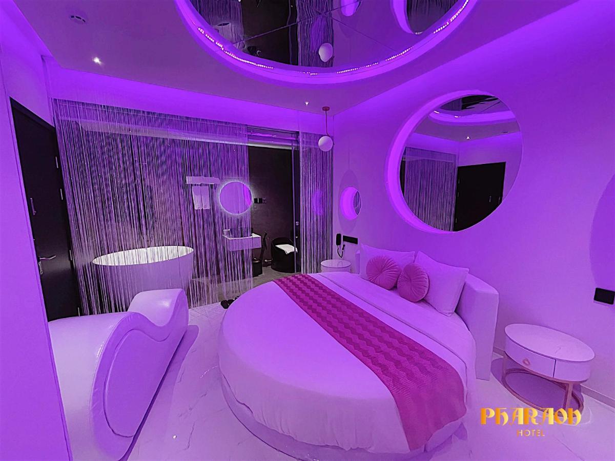 Pharaon Hotel 3 Хошимин Екстериор снимка